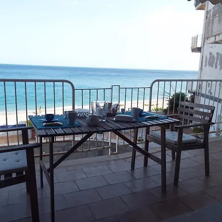 Taormina Holidays Appartamento Forza dʼAgro