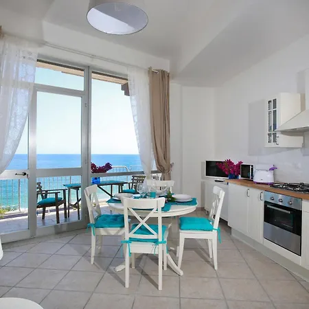 Taormina Holidays *