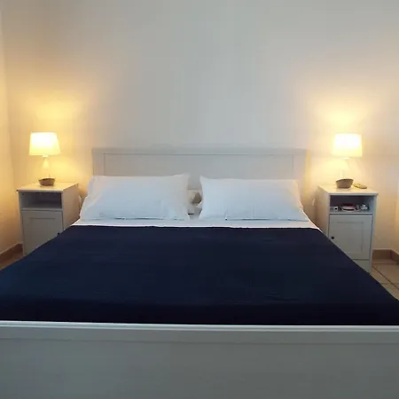 Taormina Holidays Apartment Forza dʼAgro