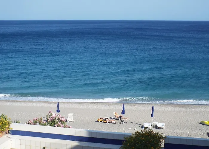 公寓 陶尔米纳假日公寓